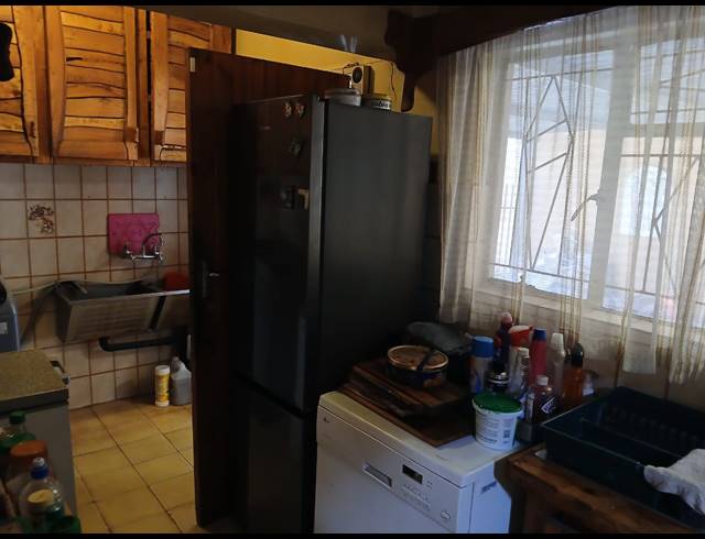 3 BEDROOM HOUSE FOR SALE IN OOS EINDE